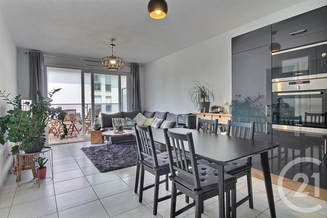 Appartement T2 à vendre - 2 pièces - 40.33 m2 - DOUVAINE - 74 - RHONE-ALPES - Century 21 Agence Du Lac